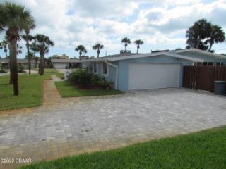 Foreclosed Home - 1105 FLAGSTONE DR, 32118