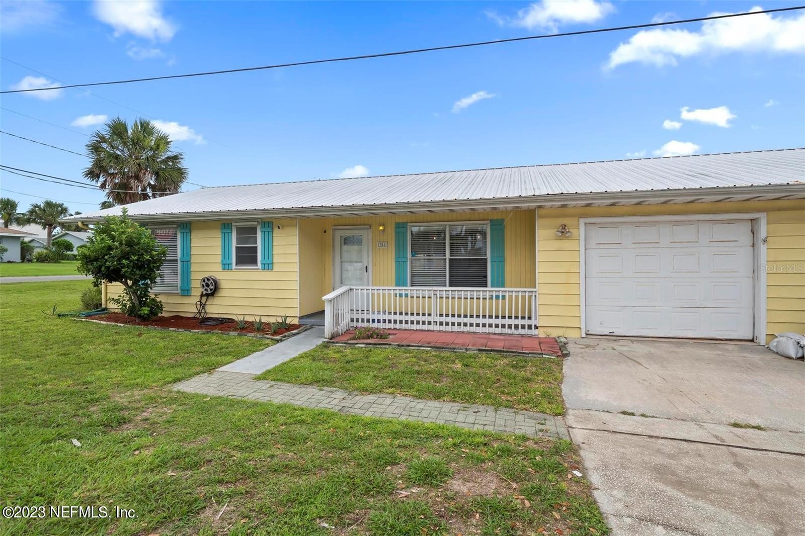 Foreclosed Home - 305 S 9TH ST, 32136