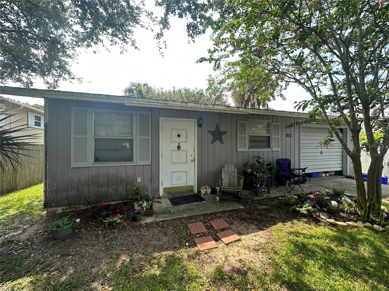 Foreclosed Home - 1420 S DAYTONA AVE, 32136