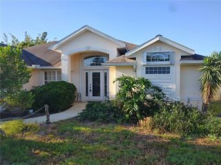 Foreclosed Home - 16 SURF DR, 32137