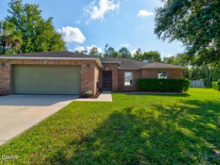 Foreclosed Home - 140 BIRD OF PARADISE DR, 32137