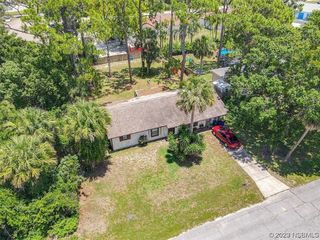 Foreclosed Home - 2015 INDIA PALM DR, 32141