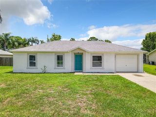 Foreclosed Home - 3311 YULE TREE DR, 32141
