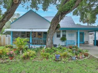 Foreclosed Home - 109 N PENINSULA AVE, 32169