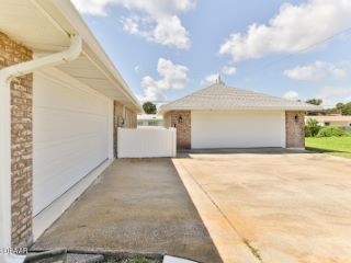 Foreclosed Home - 114 SAND DUNES DR, 32176