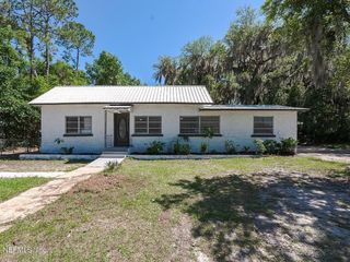 Foreclosed Home - 1905 OAK ST, 32177
