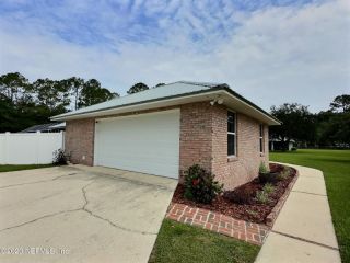 Foreclosed Home - 151 CONFEDERATE POINT RD, 32177