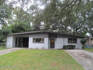 Foreclosed Home - 6714 CHERBOURG AVE N, 32205