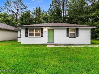 Foreclosed Home - 5228 ALPHA AVE, 32205