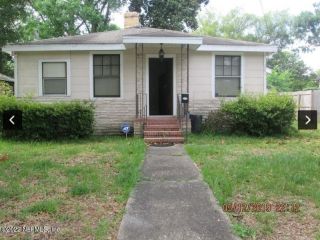 Foreclosed Home - 2764 DELLWOOD AVE, 32205