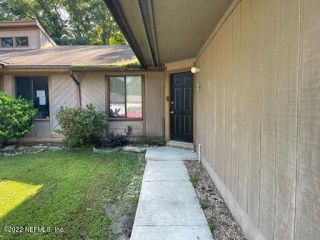 Foreclosed Home - 1357 ELLIS TRACE DR W, 32205