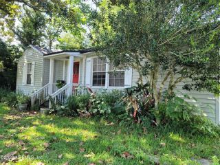 Foreclosed Home - 1307 PINE GROVE CT, 32205
