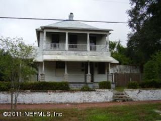 Foreclosed Home - 252 E 3RD ST, 32206