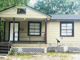 Foreclosed Home - 2057 BRACKLAND ST, 32206
