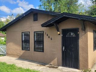 Foreclosed Home - 1466 E 24TH ST, 32206