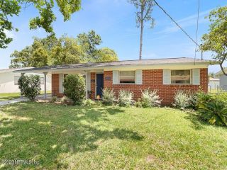 Foreclosed Home - 4203 DAYRL RD, 32207