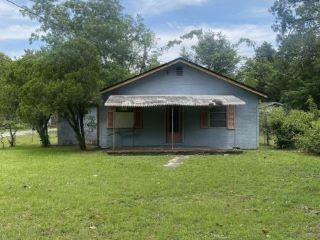 Foreclosed Home - List 100791845
