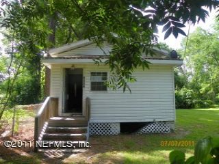 Foreclosed Home - 1833 RUTLEDGE AVE, 32208