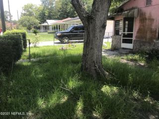 Foreclosed Home - 1976 TUSKEGEE RD, 32209