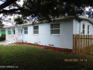 Foreclosed Home - List 100378316