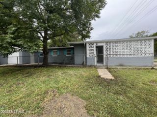Foreclosed Home - 2519 W 25TH ST, 32209