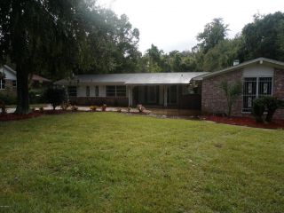 Foreclosed Home - 1860 Woodleigh Dr W, 32211