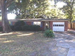 Foreclosed Home - 5918 GREEN HILL LN, 32211