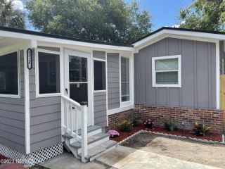 Foreclosed Home - 8524 GALVESTON AVE, 32211