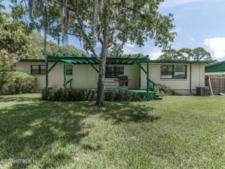 Foreclosed Home - 7156 SINGAPORE RD, 32216