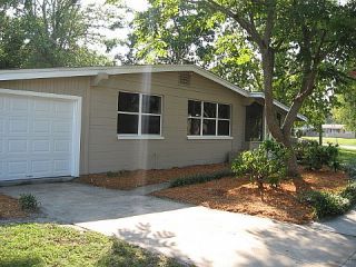 Foreclosed Home - 4216 SIERRA MADRE DR S, 32217