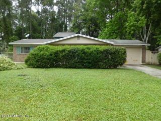 Foreclosed Home - 4511 Key Largo Dr, 32218