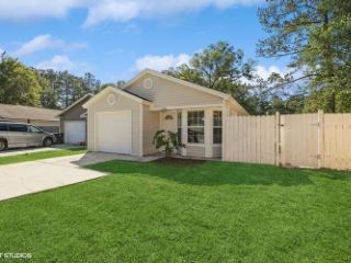 Foreclosed Home - 9944 SOMERSET GROVE LN, 32222