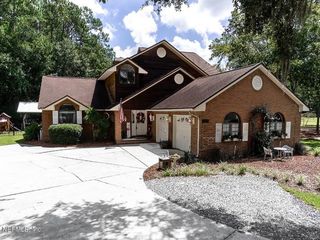 Foreclosed Home - 10400 INNISBROOK DR, 32222