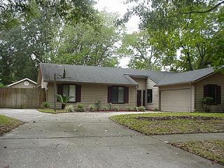 Foreclosed Home - 12610 SHADY CREEK DR, 32223