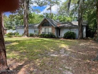 Foreclosed Home - 3175 BLUE HERON DR N, 32223
