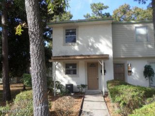 Foreclosed Home - 11407 BEDFORD OAKS DR, 32225