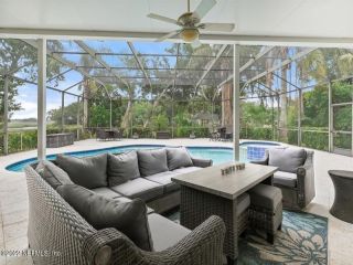 Foreclosed Home - 13812 TORTUGA POINT DR, 32225