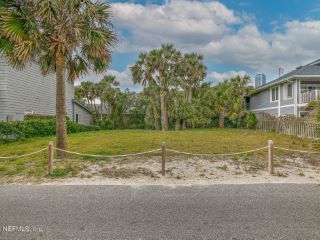 Foreclosed Home - 1940 BEACH AVE, 32233
