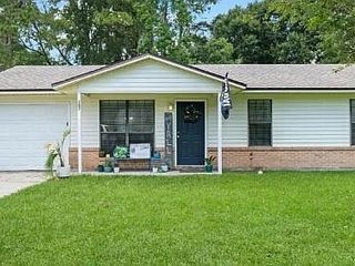 Foreclosed Home - 157 AVON ST, 32234