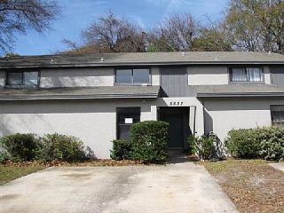 Foreclosed Home - 5537 GREATPINE LN N, 32244