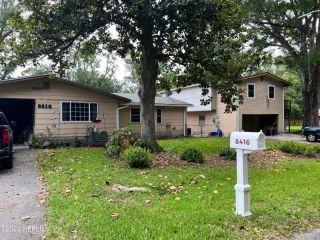 Foreclosed Home - 8416 APRIL ST, 32244