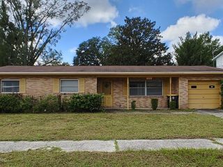 Foreclosed Home - 8280 BARRACUDA RD, 32244