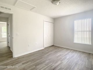 Foreclosed Home - 5441 LAFAYETTE PARK DR N, 32244
