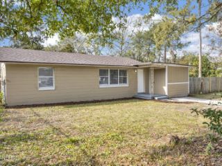 Foreclosed Home - 5268 COLLINS RD, 32244