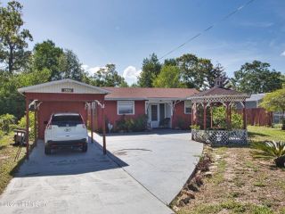 Foreclosed Home - 4325 FOREST BLVD, 32246