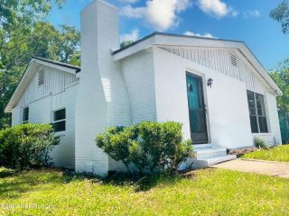 Foreclosed Home - 3269 LANE AVE N, 32254