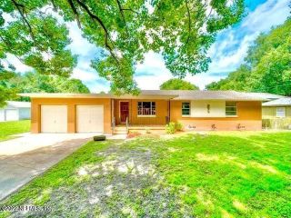 Foreclosed Home - 932 LAFAYETTE DR, 32254