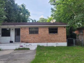 Foreclosed Home - 3611 FITZGERALD ST, 32254