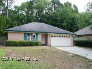 Foreclosed Home - 7533 FAWN LAKE DR N, 32256