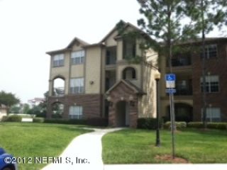 Foreclosed Home - 7800 Point Meadows Dr Apt 12, 32256